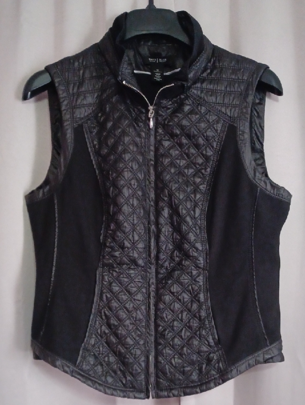 WHBM Black Quilted Vest Stretch Panel Moto Athleisure Equestrian Zip Up Sz M
